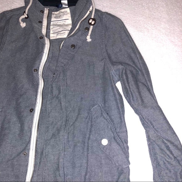 H&M Men’s zip up hoodie - Picture 3 of 5